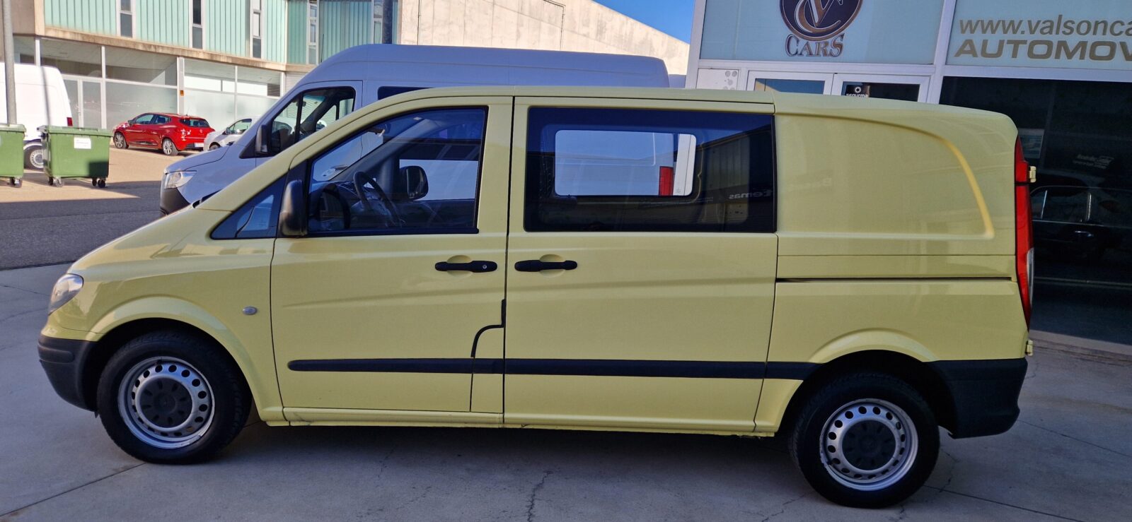 MERCEDES-BENZ Vito 109 furgon