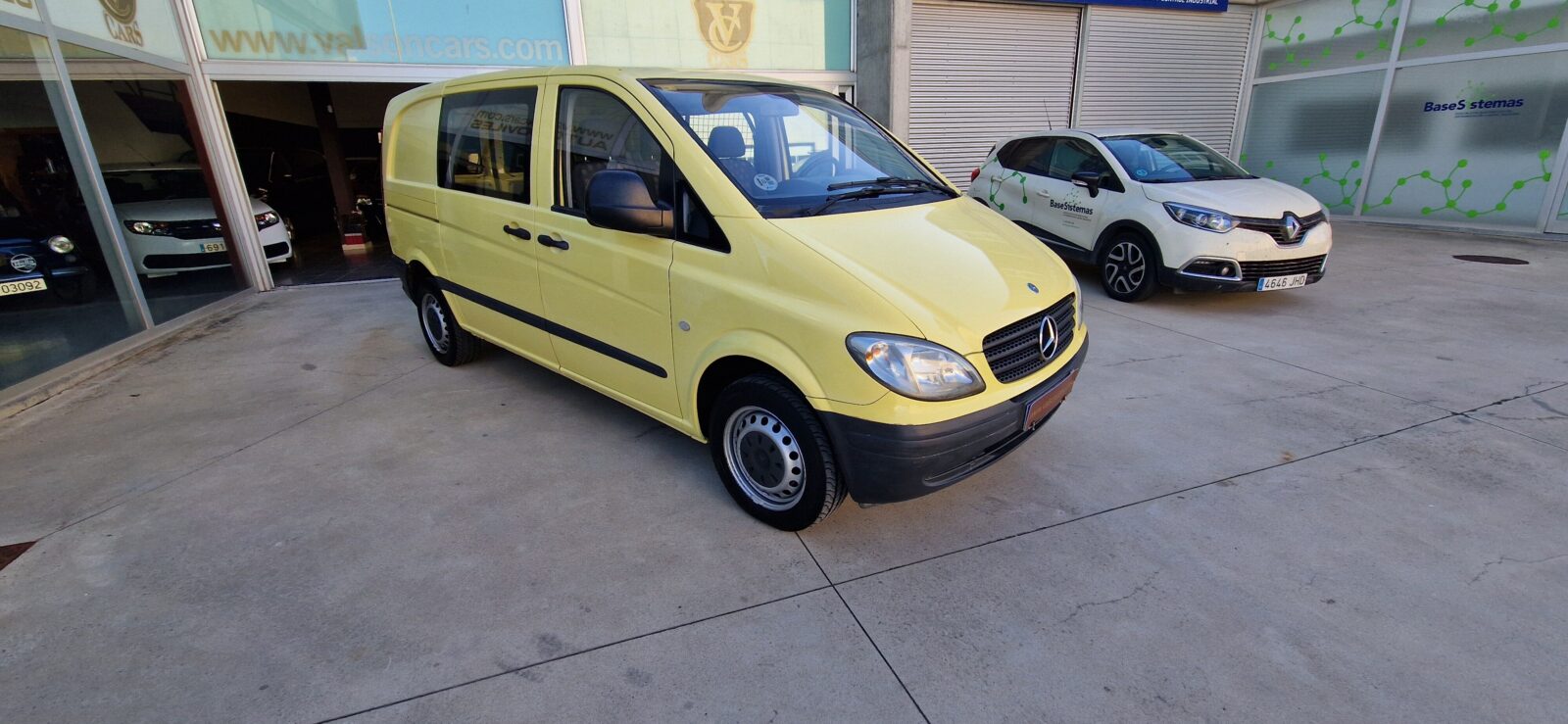 MERCEDES-BENZ Vito 109 furgon