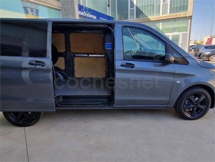 MERCEDES-BENZ Vito 114 CDI Compacta