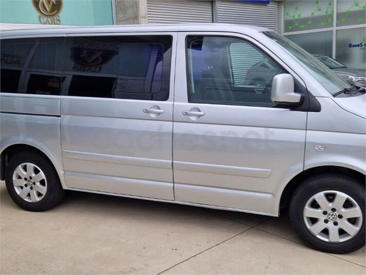 VOLKSWAGEN Multivan 2.5TDI COMFORTLINE
