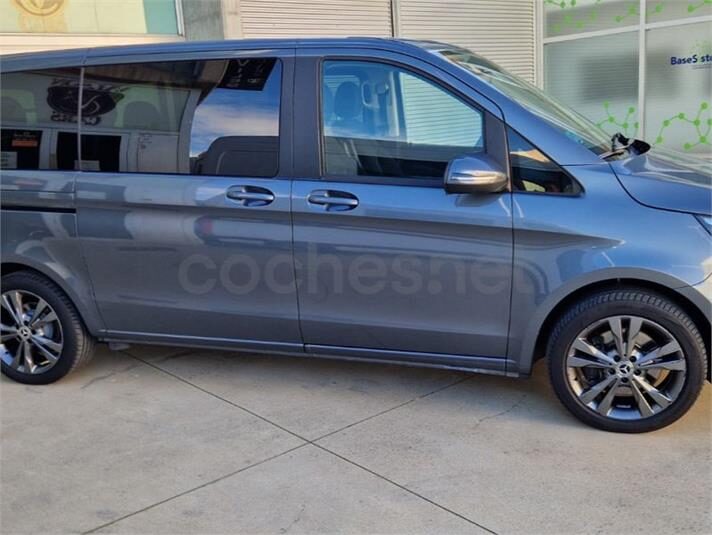 MERCEDES-BENZ Clase V 220 d Avantgarde Largo