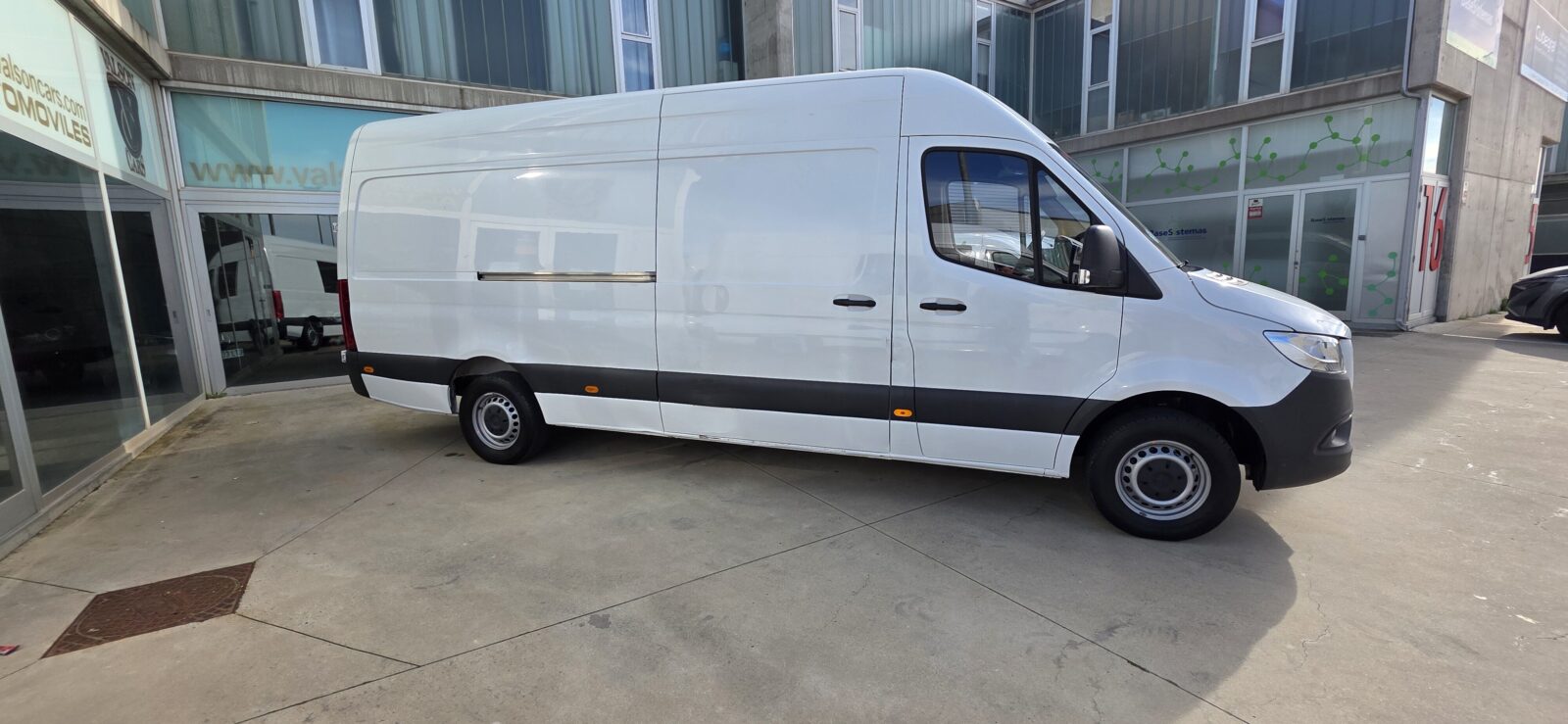 MERCEDES-BENZ Sprinter 316 L3 H2