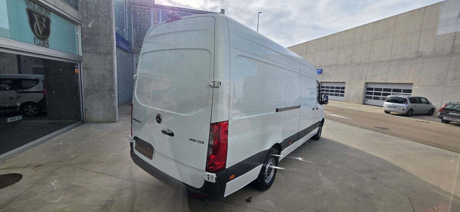 MERCEDES-BENZ Sprinter 316 L3 H2