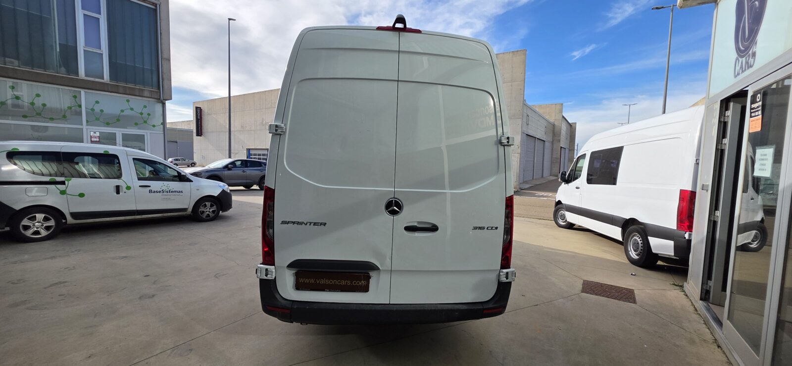 MERCEDES-BENZ Sprinter 316 L3 H2