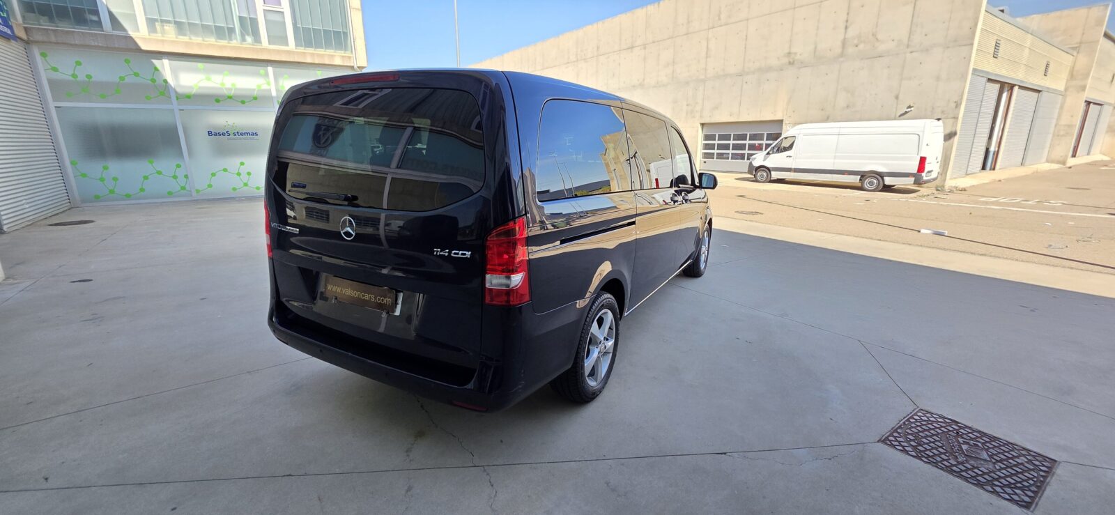 MERCEDES-BENZ Vito 114 TOURER 7G