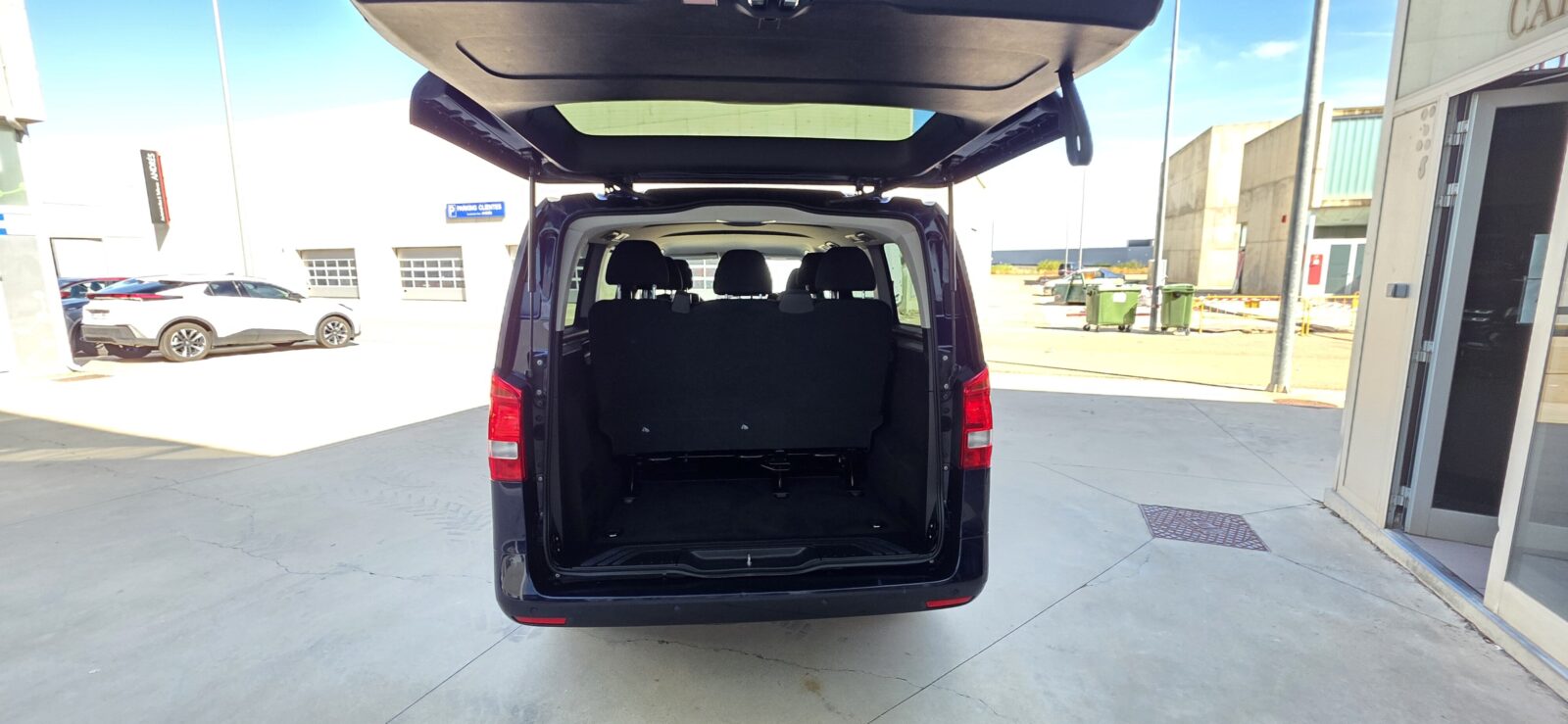 MERCEDES-BENZ Vito 114 TOURER 7G