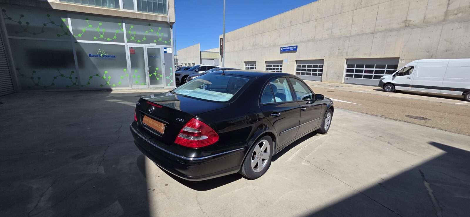 MERCEDES-BENZ E 320 CDI