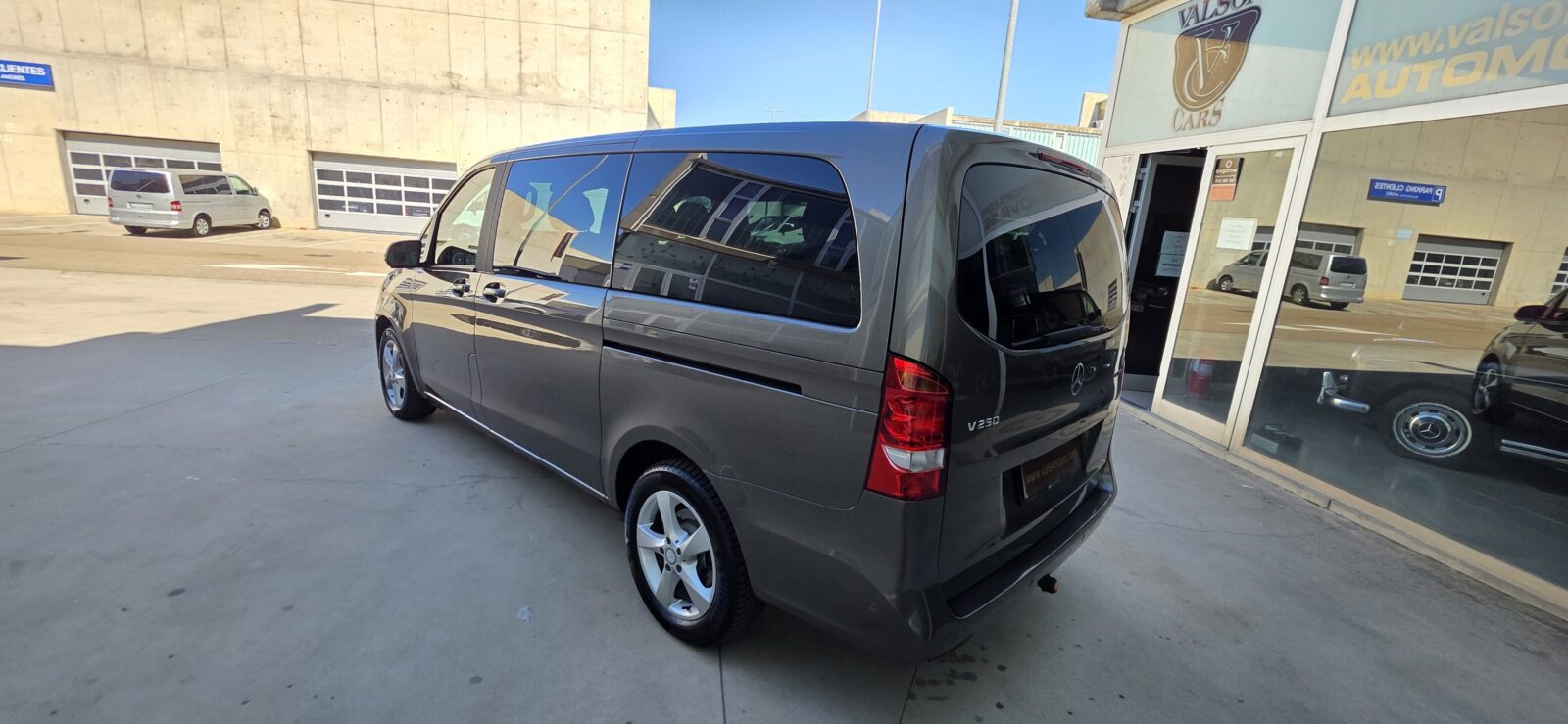 MERCEDES-BENZ Clase V 250 CDI 7G AVANGARDE