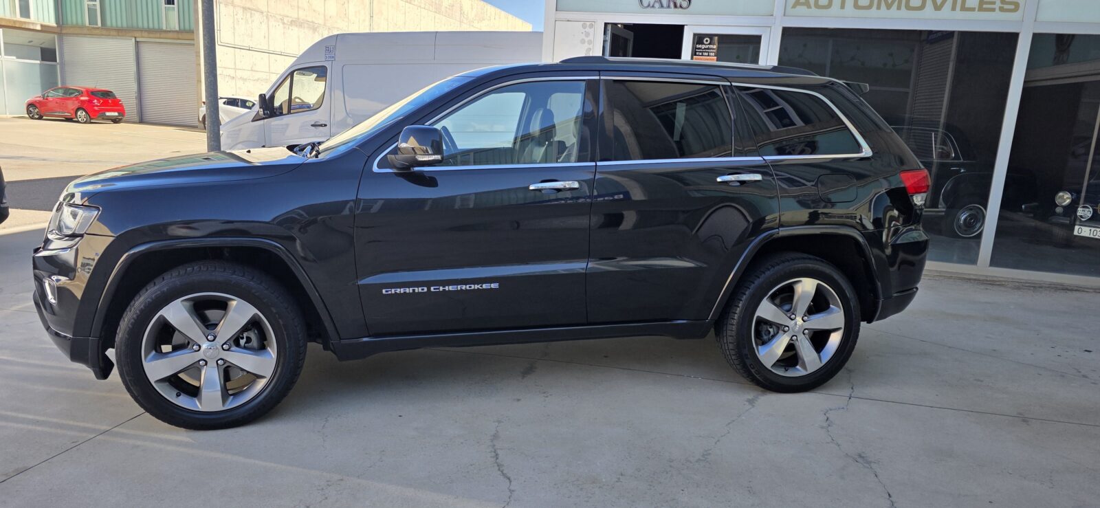 JEEP GRAN CHEROKKE OVERLANDER