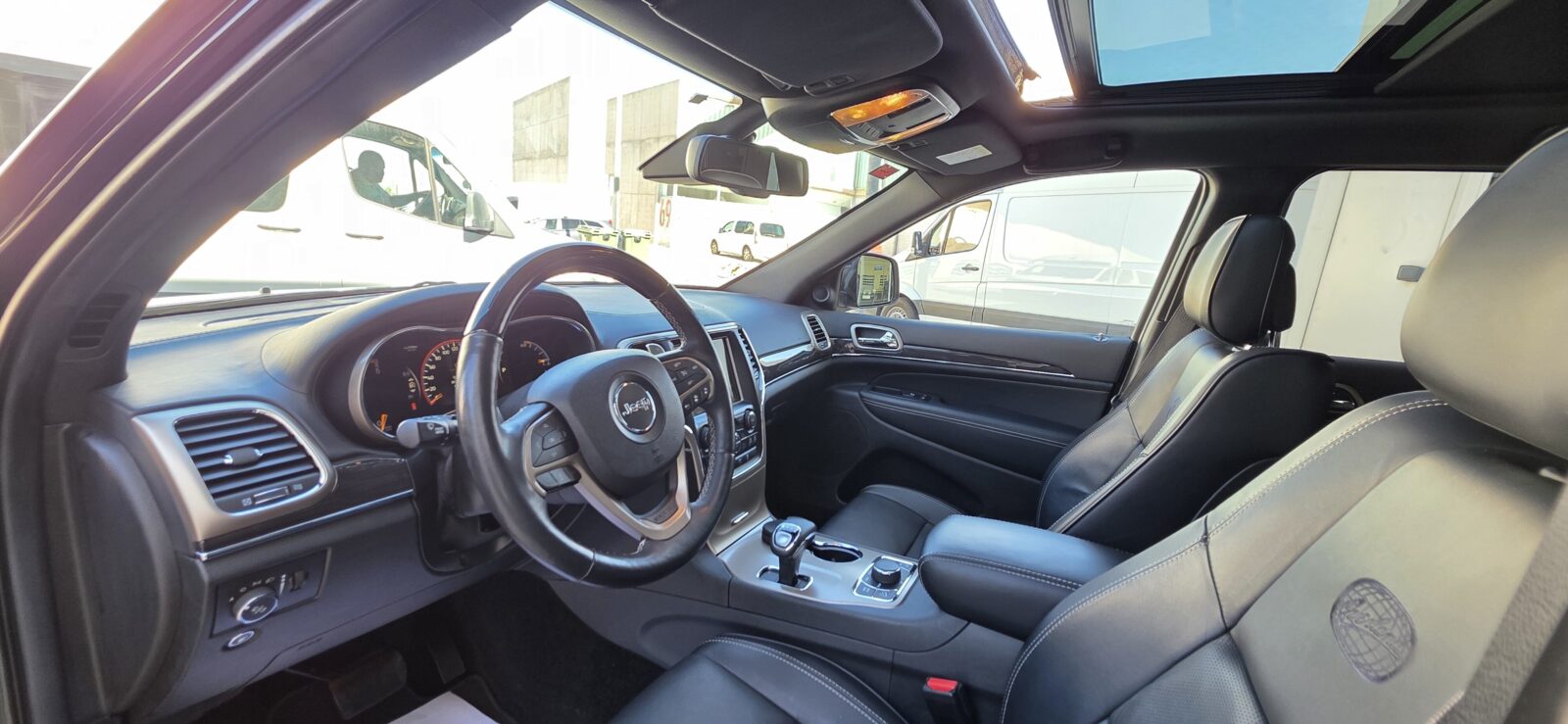 JEEP GRAN CHEROKKE OVERLANDER