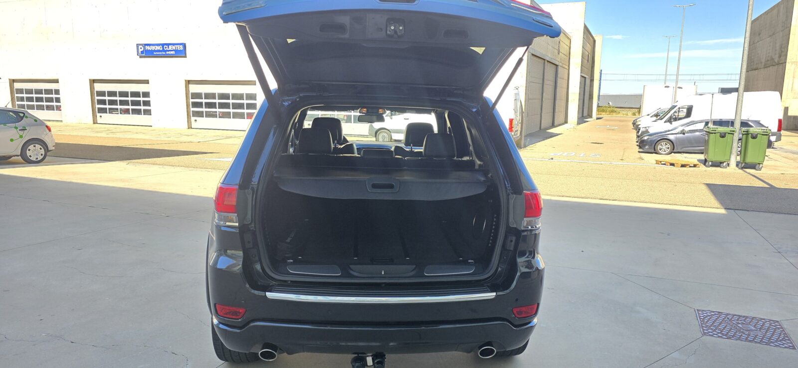 JEEP GRAN CHEROKKE OVERLANDER