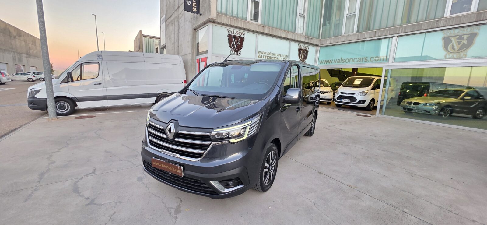 RENAULT TRAFIC SPACECLASS